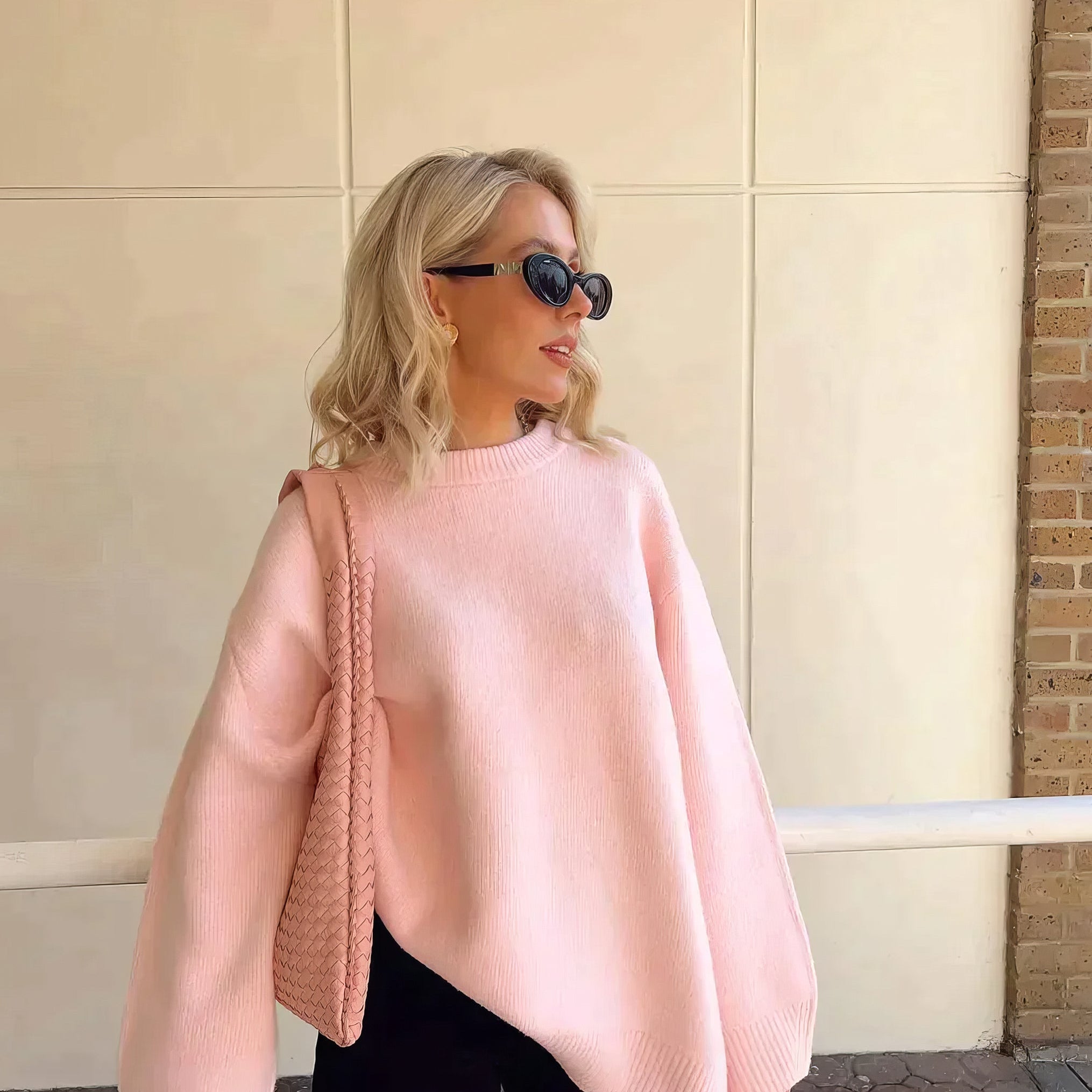 Maglione rosa dal taglio comodo