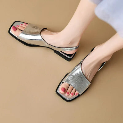 Dolce Viva™ | Sandali piatti Itzala