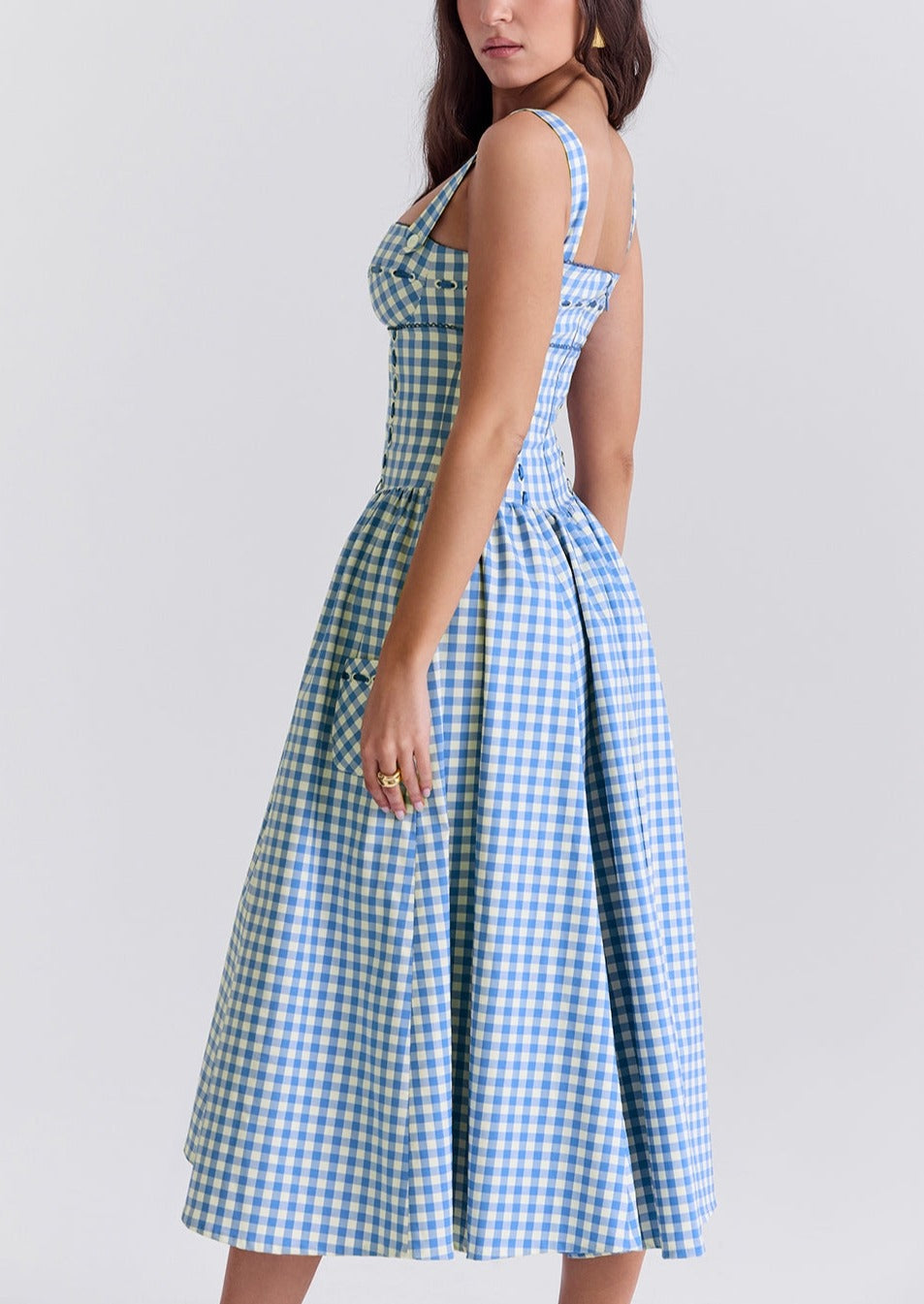 Abito Gingham con Scollo Quadrato e Bottoni