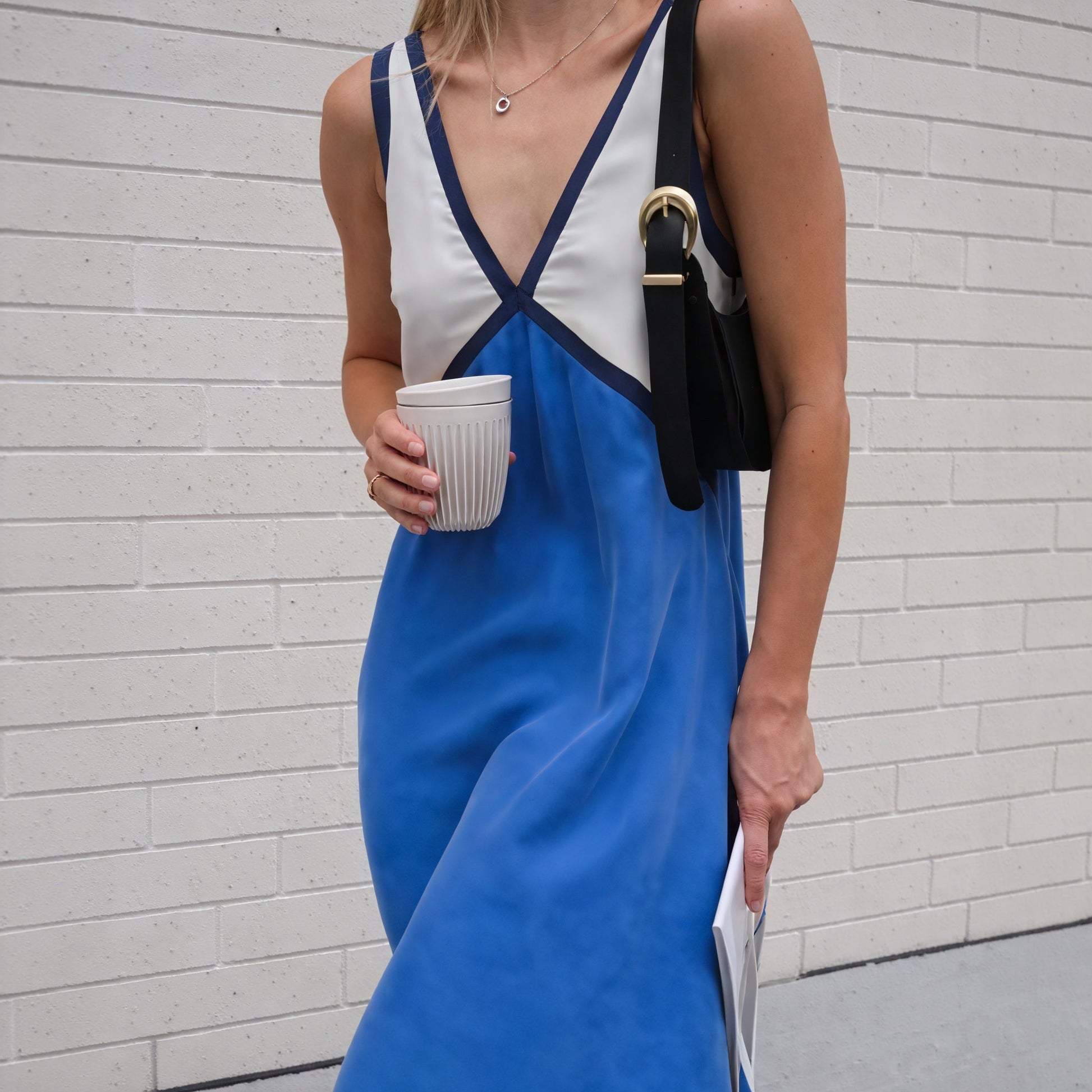 Abito Midi Color Block - Eleganza Disinvolta