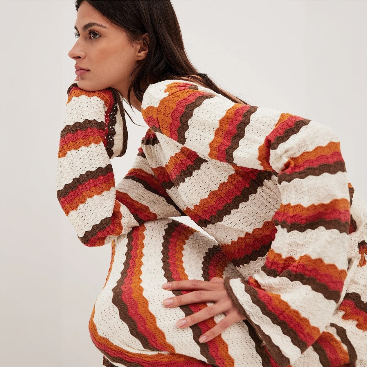 Abito Maxi a Righe con Maniche Svasate