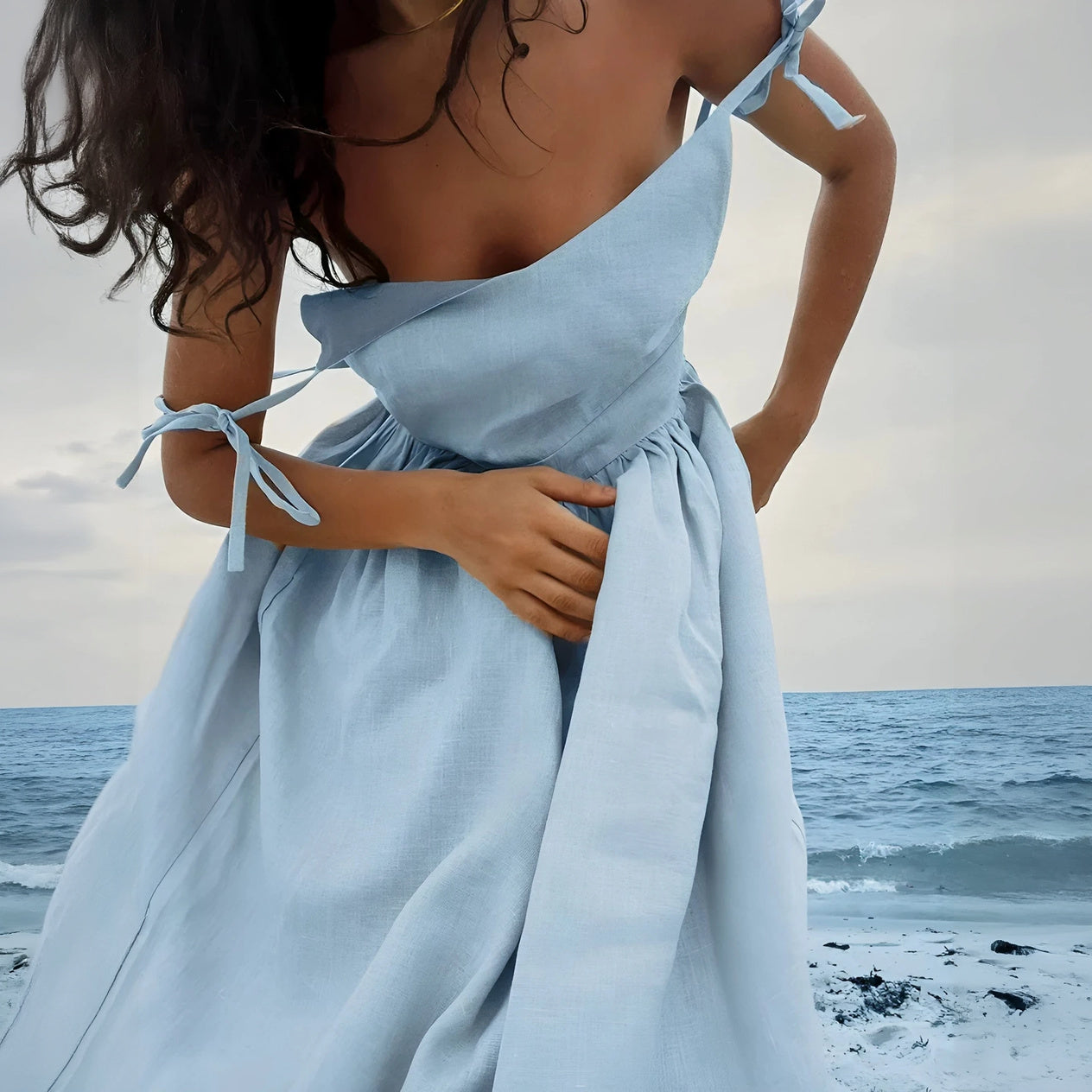 Abito Fluido Estivo con Dettagli Raffinati