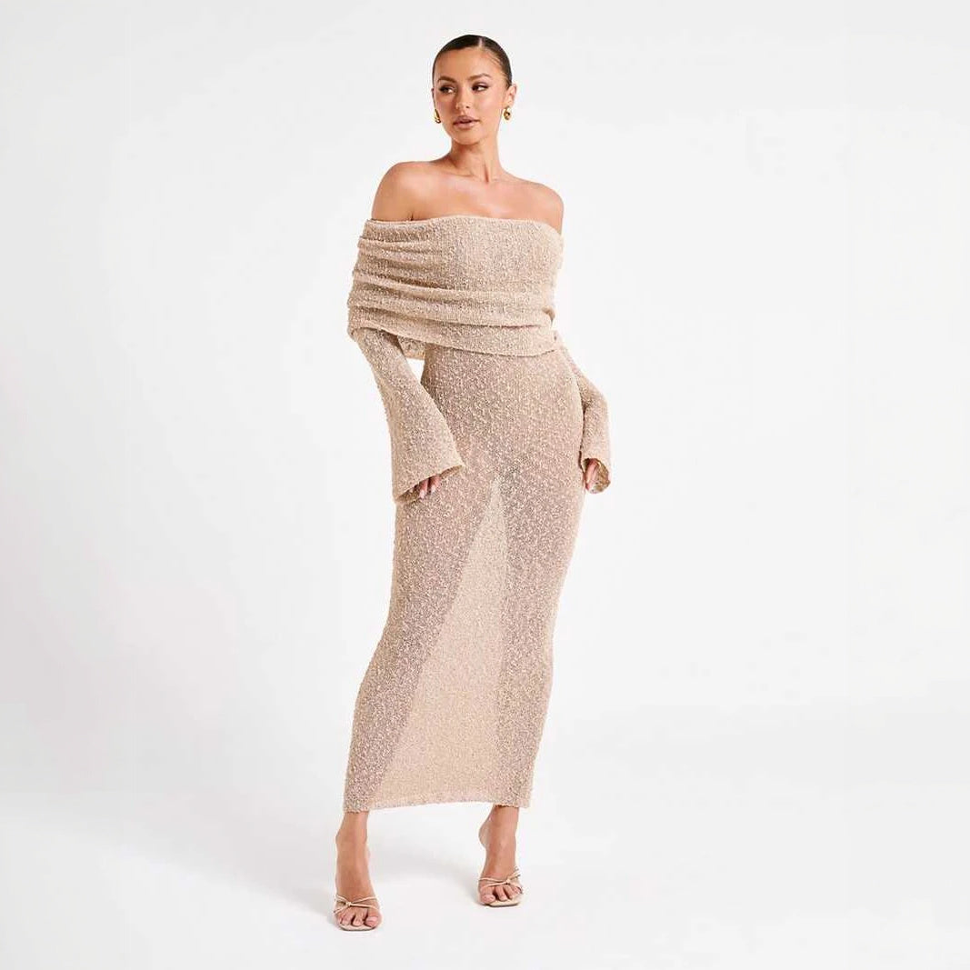 Abito Scintillante con Spalle Scoperte