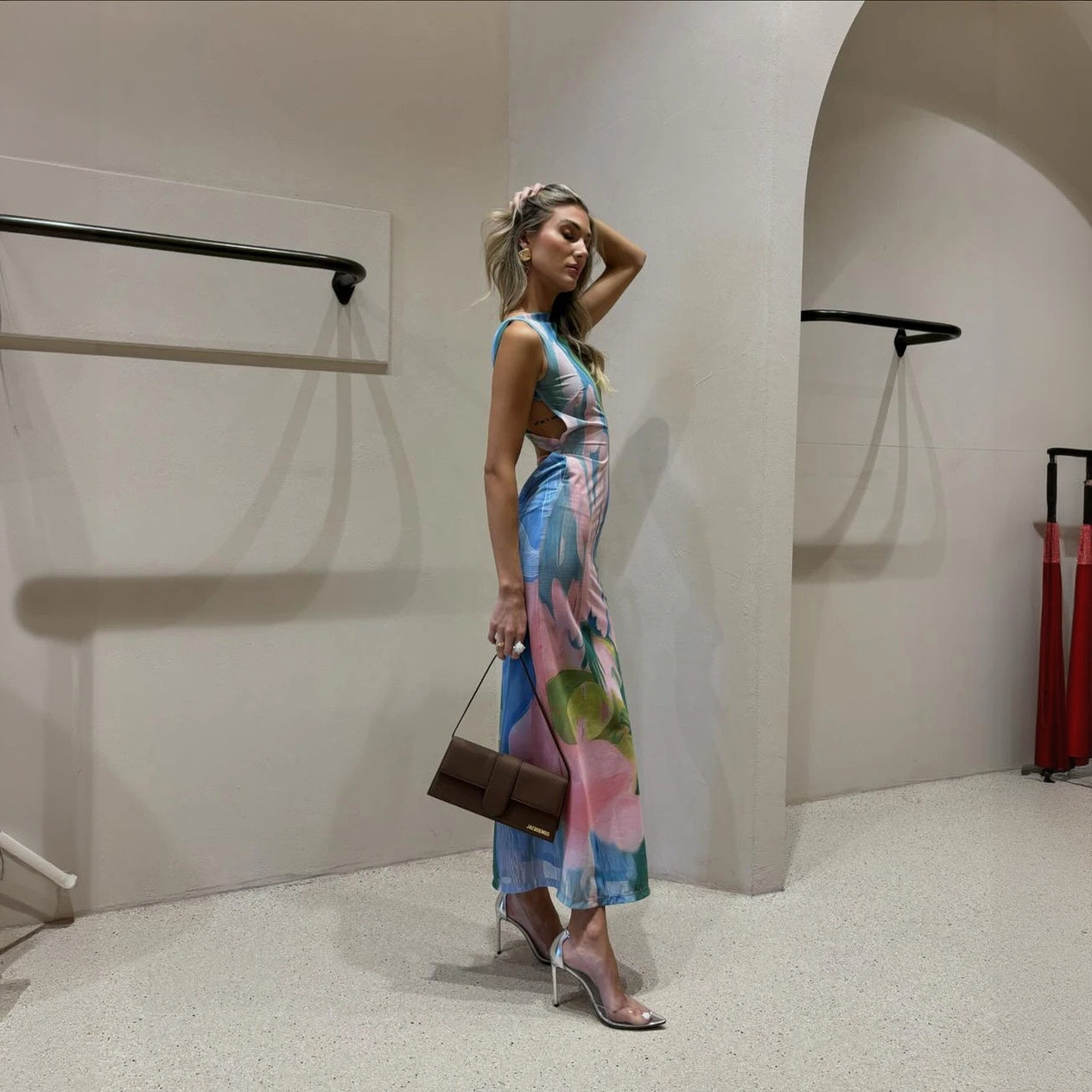 Abito Chic con Stampa Floreale Vivace