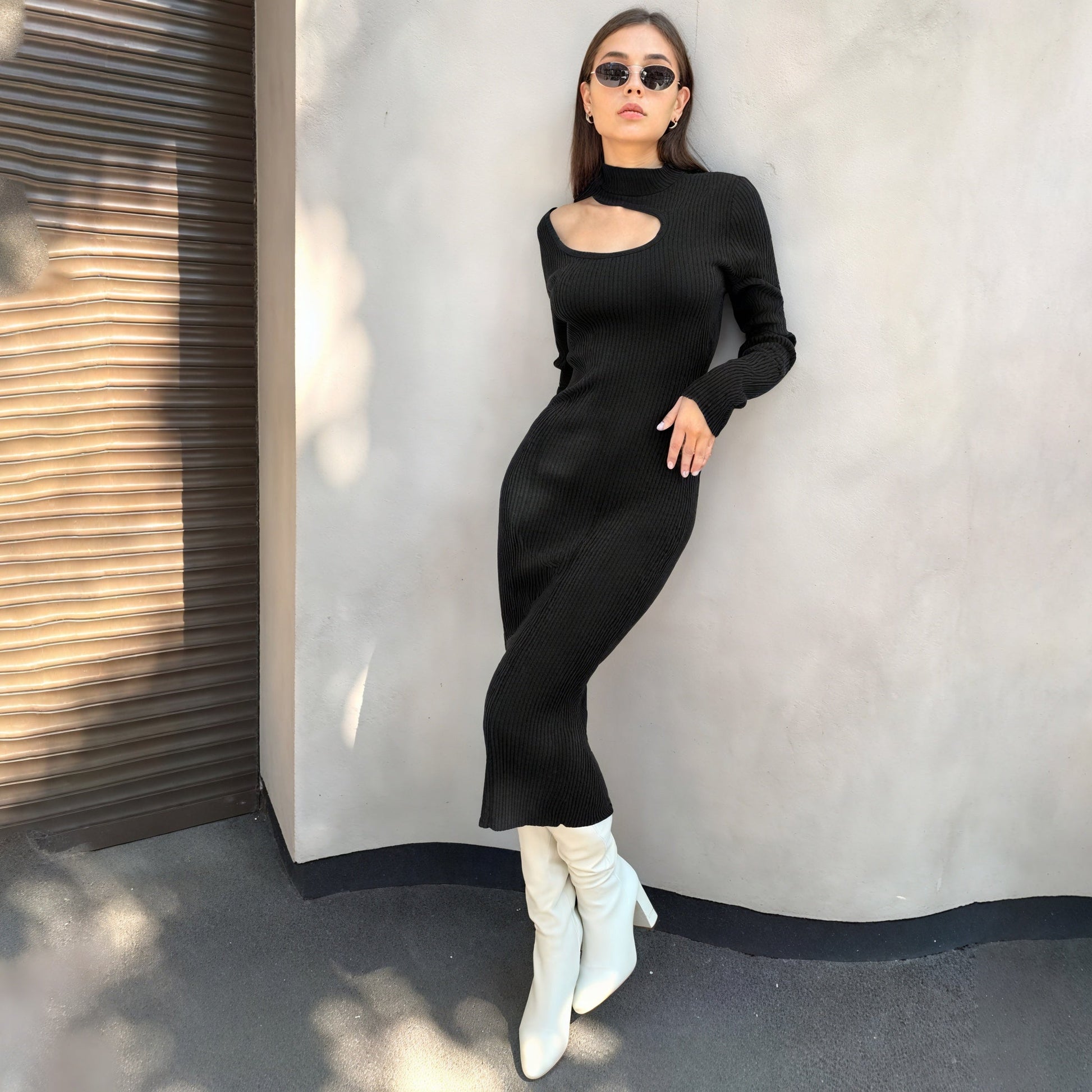 Abito Midi Scollo a Goccia