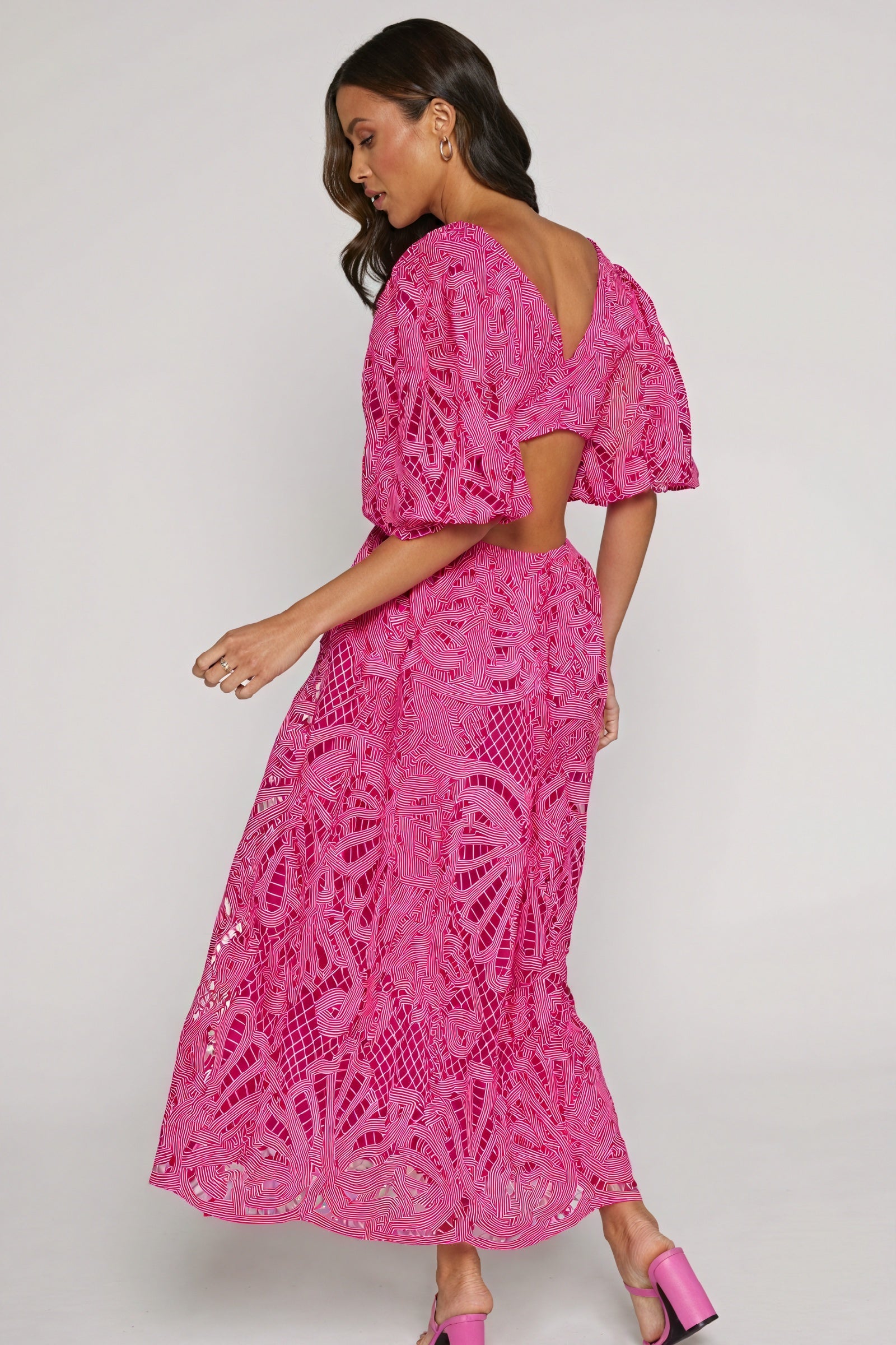 Abito Midi con Dettagli Laser Cut