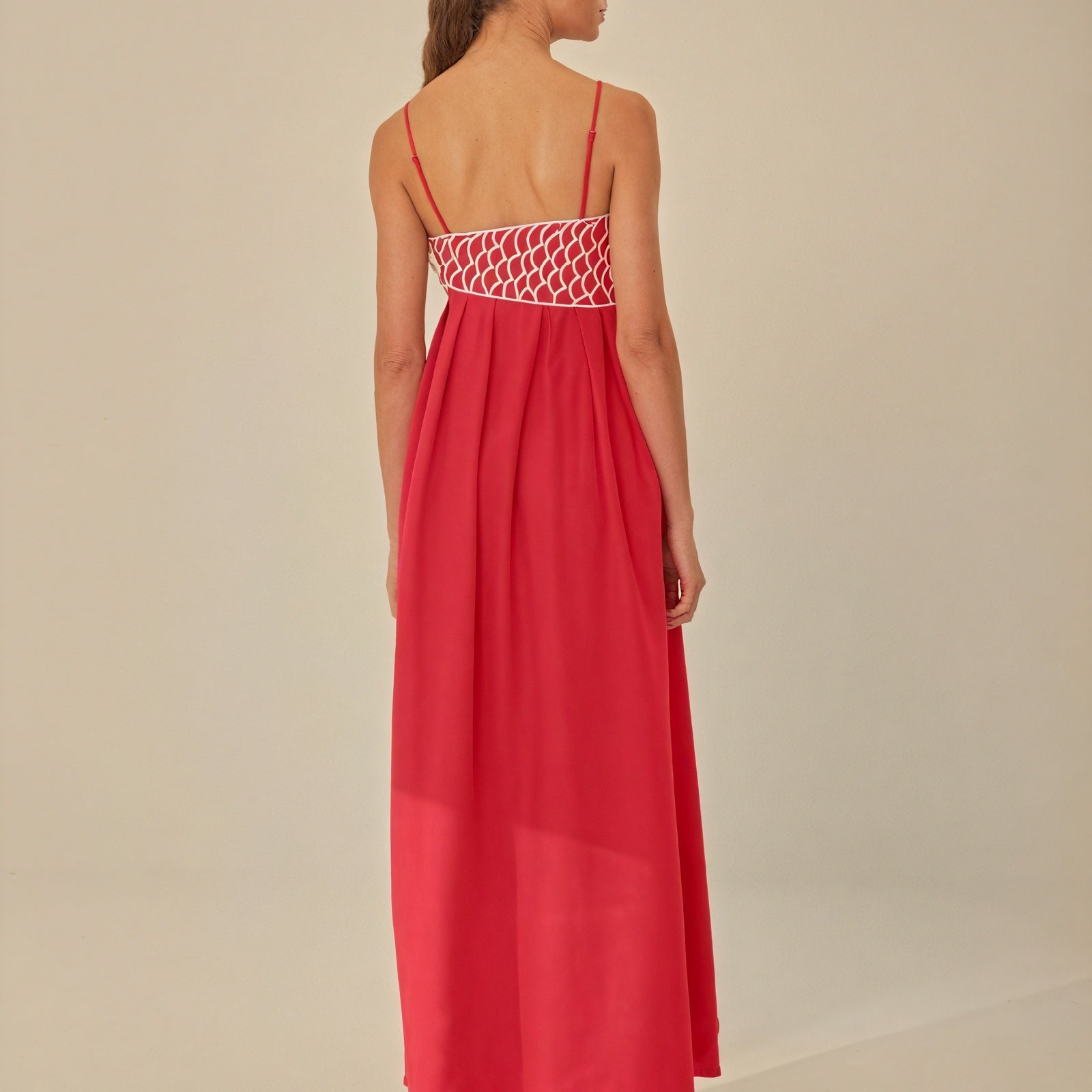 Abito Lungo con Applicazione Artistica