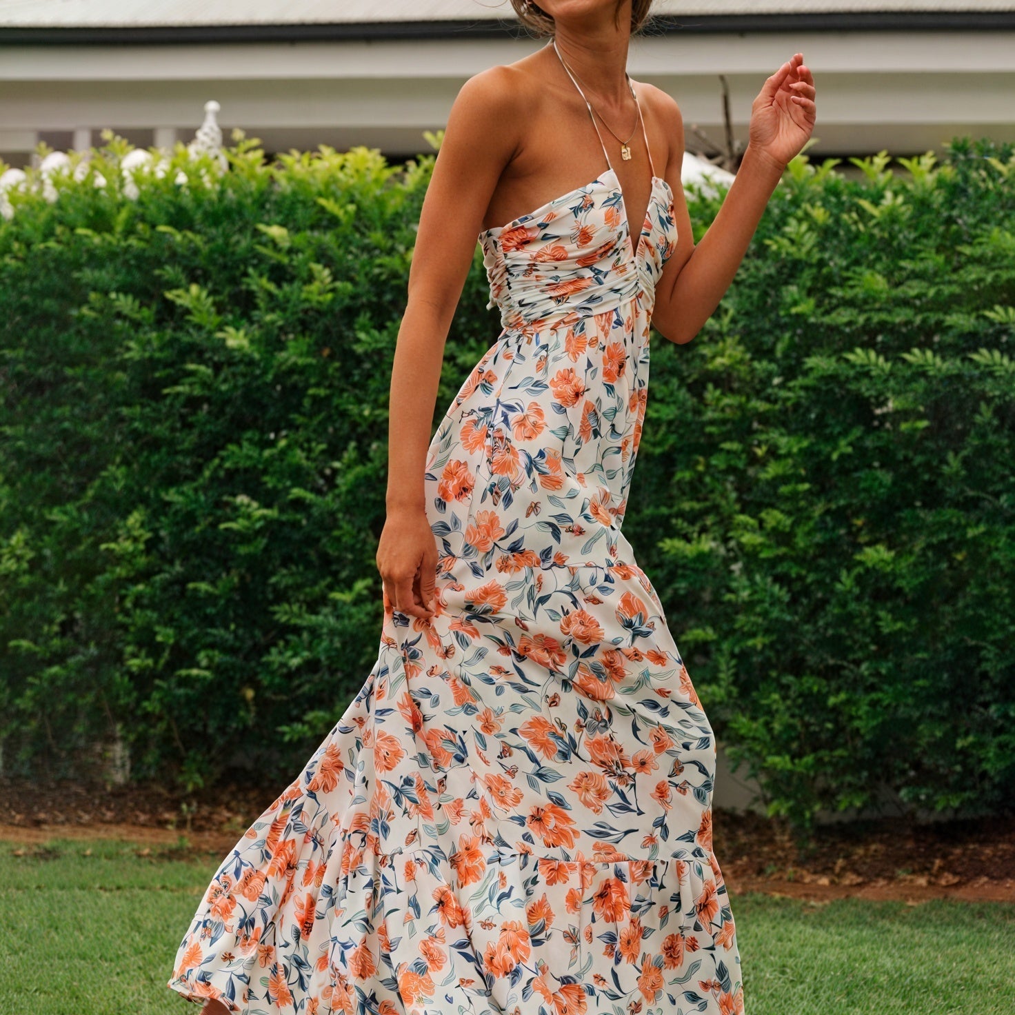 Abito Maxi Floreale con Scollo Halter