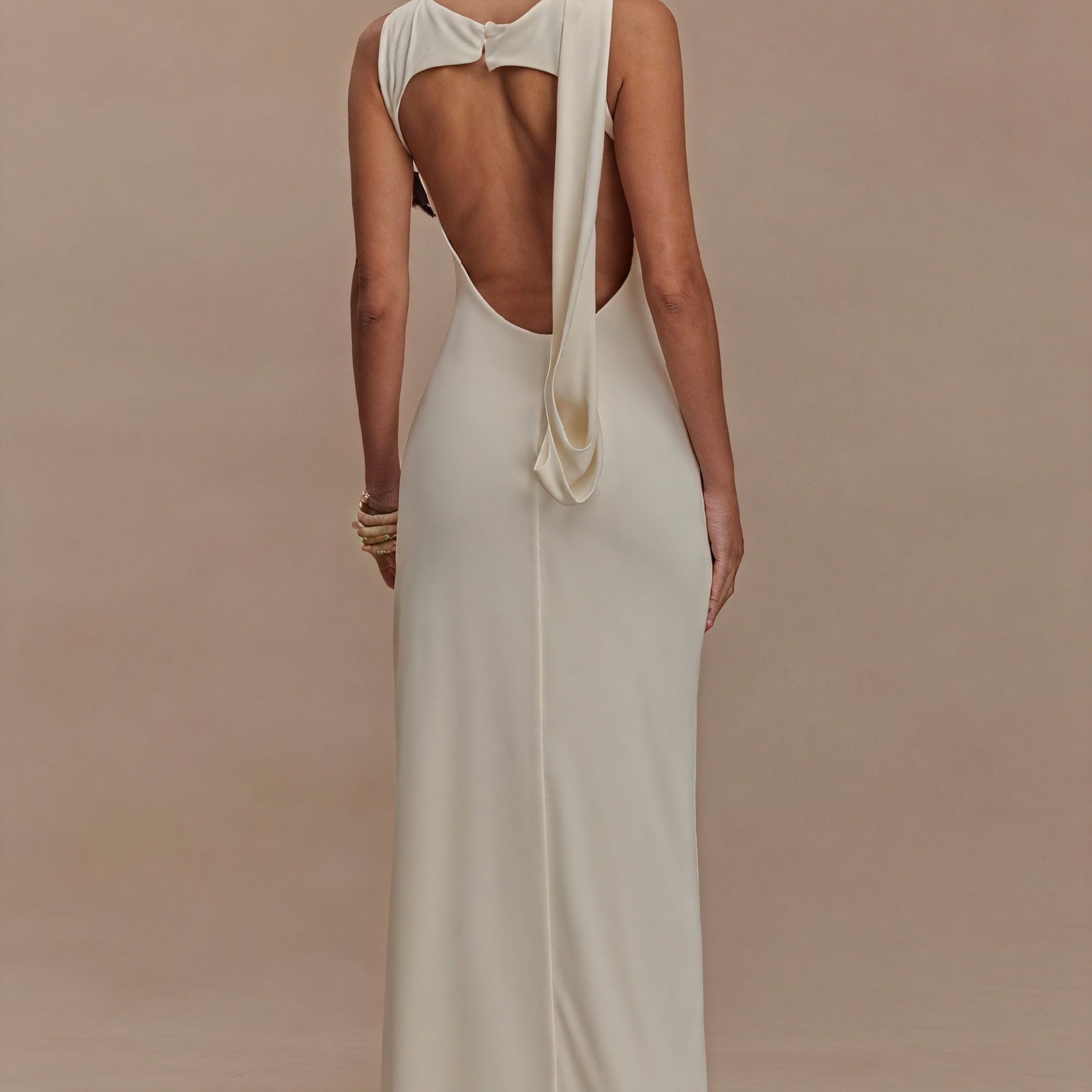 Abito Lungo Drappeggiato - Stile Sofisticato