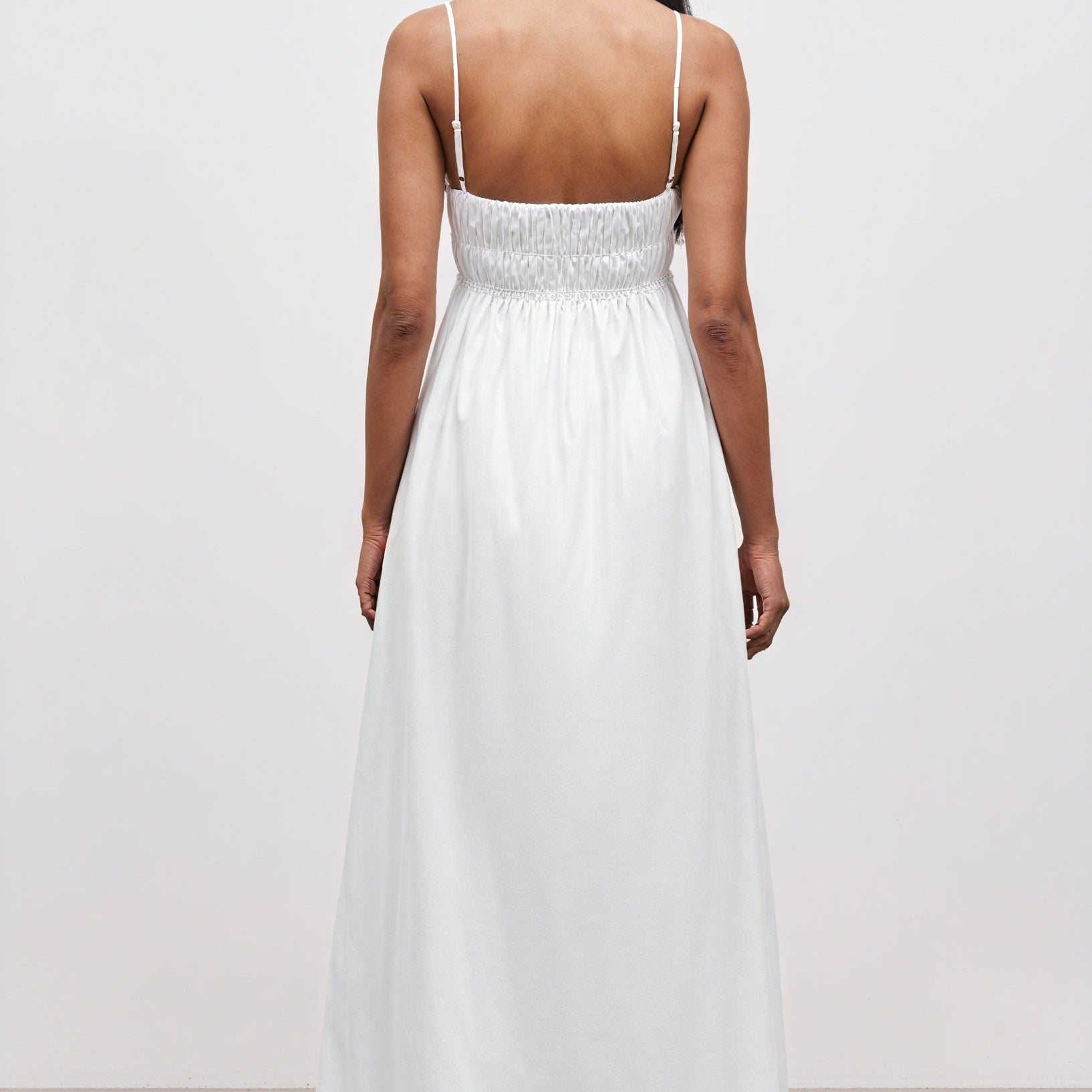 Abito Maxi con Bretelle Sottili