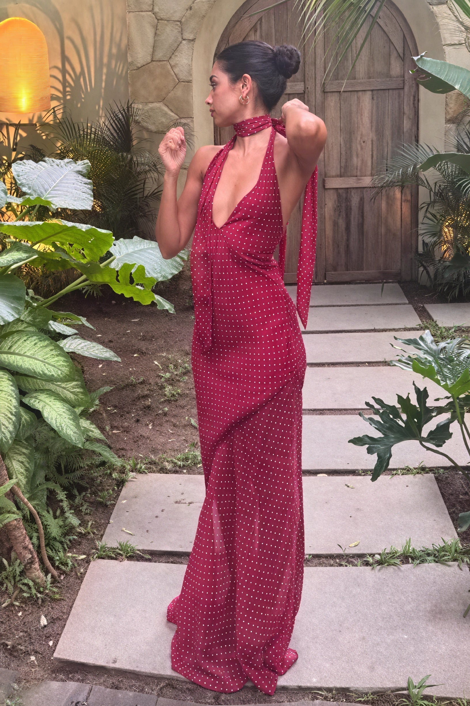 Abito Lungo Halter-Neck