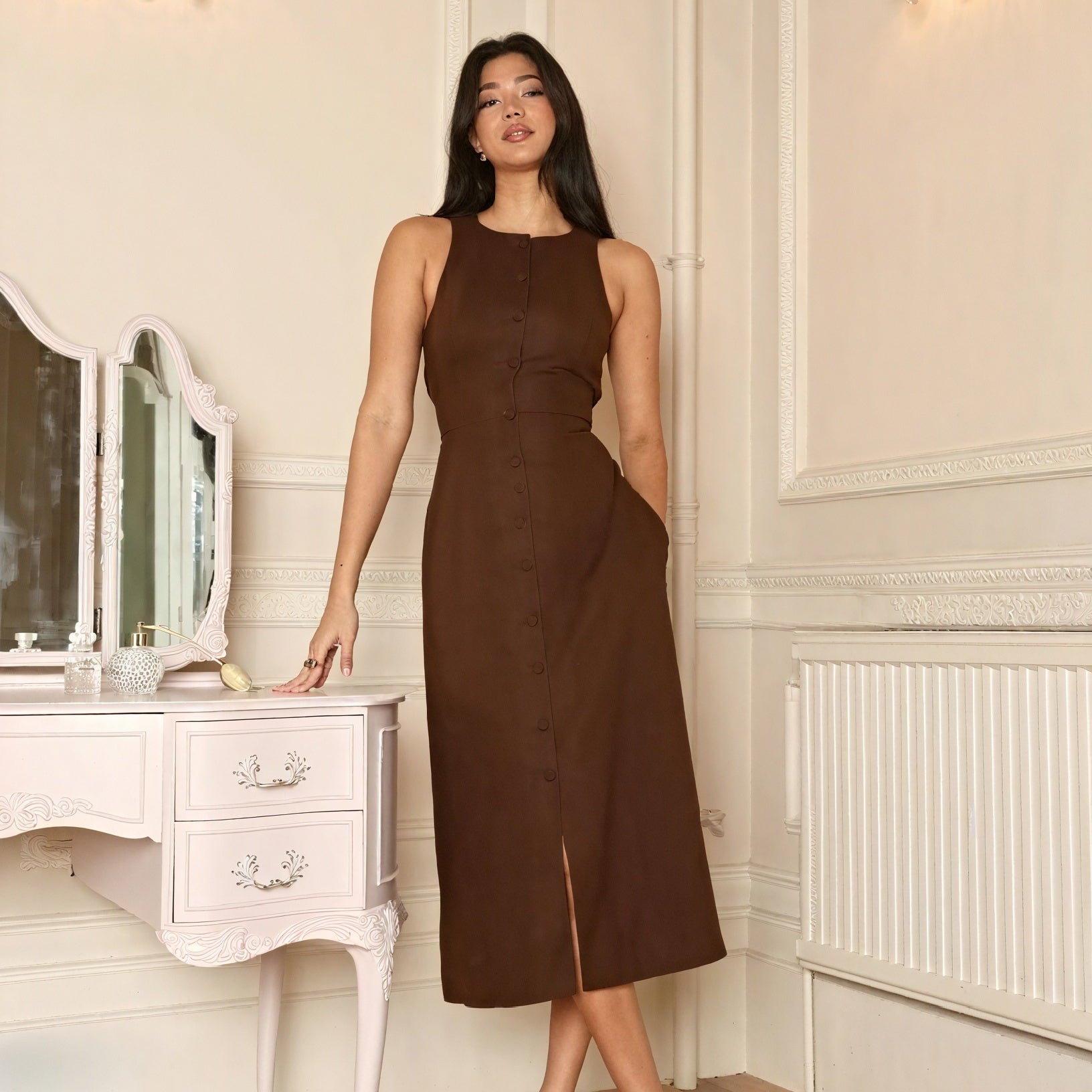 Abito Midi Abbottonato con Spacco