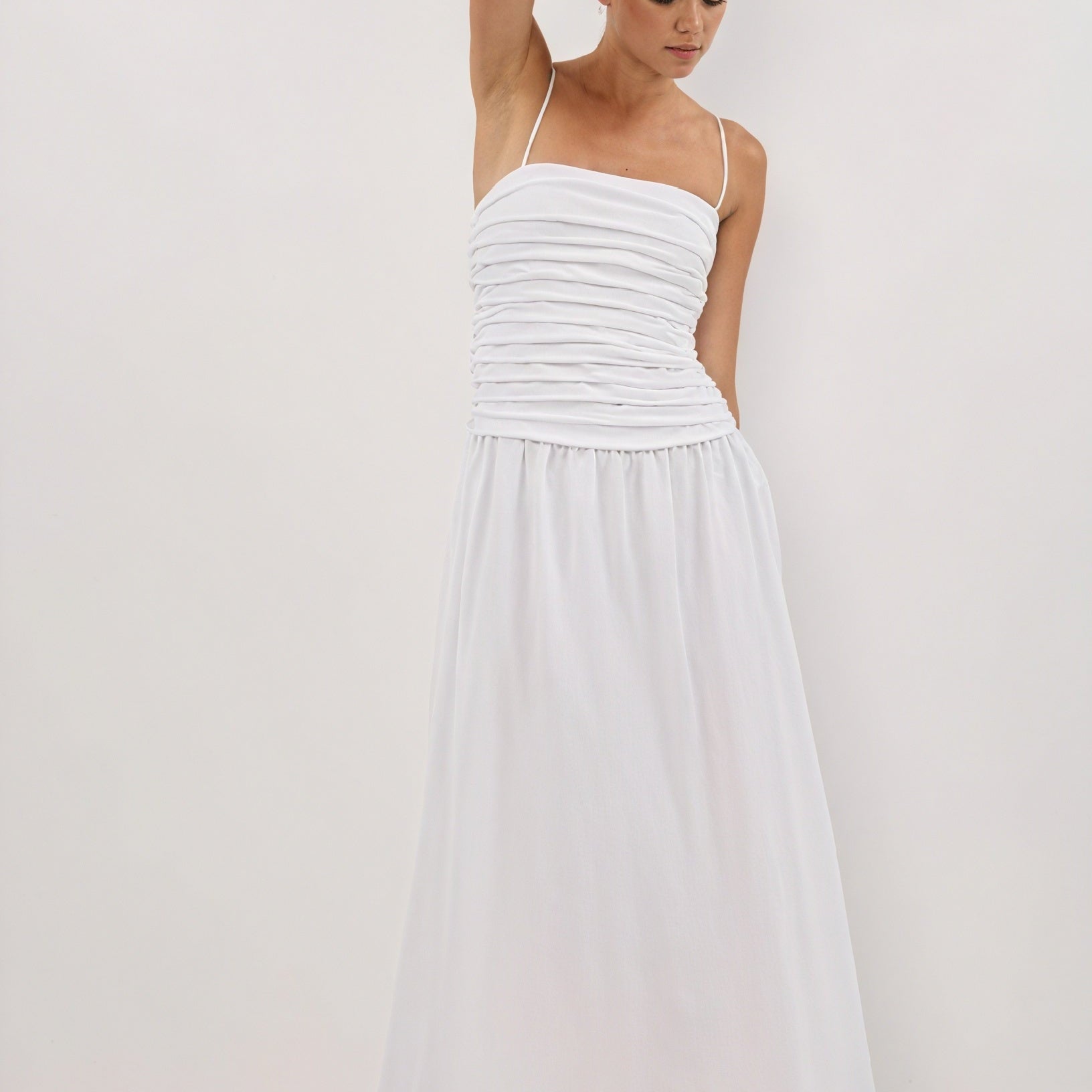 Abito Midi A-Line con Bretelle Sottili