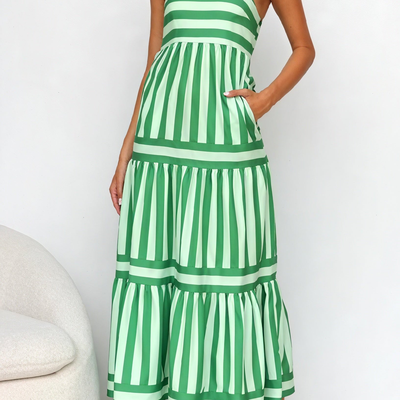 Abito Maxi a Righe con Bretelle Sottili