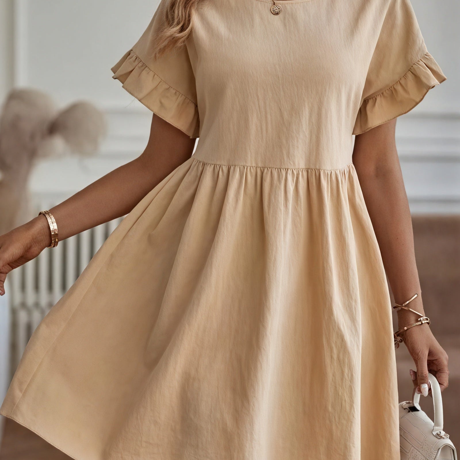 Abito Donna A-line con Maniche a Volant e Vita Arricciata