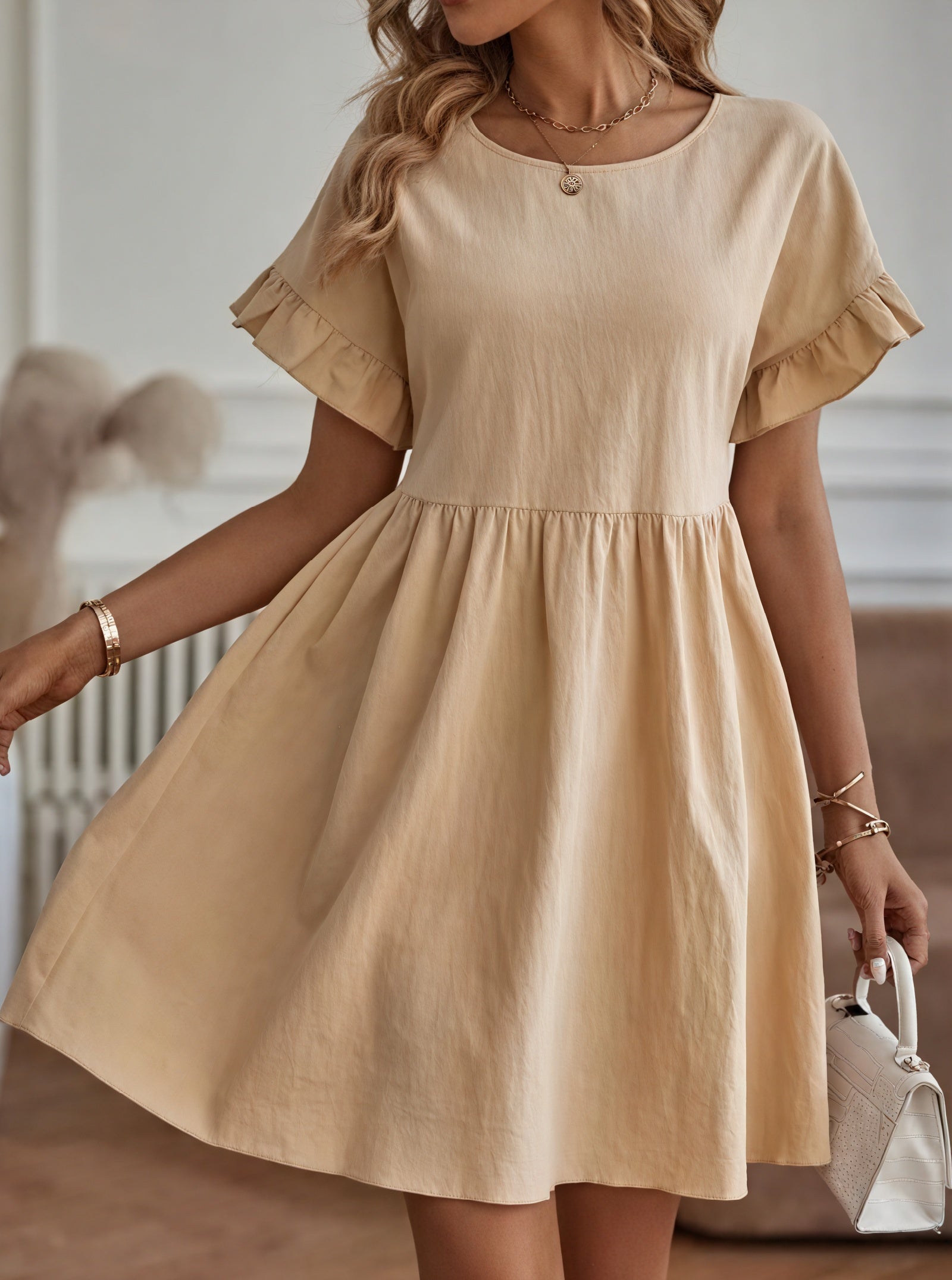 Abito Donna A-line con Maniche a Volant e Vita Arricciata