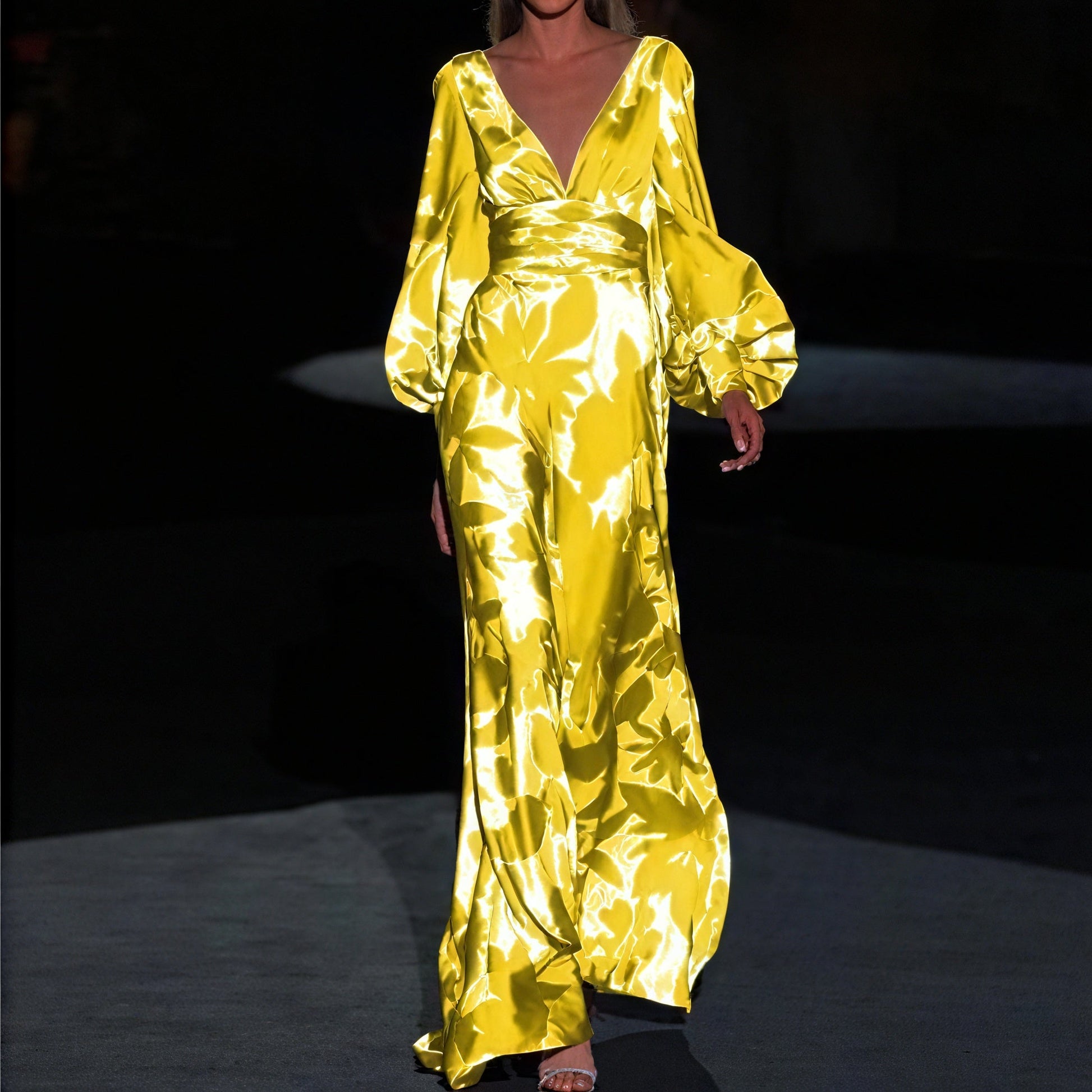 Abito Lungo: Eleganza e Femminilità Senza Tempo