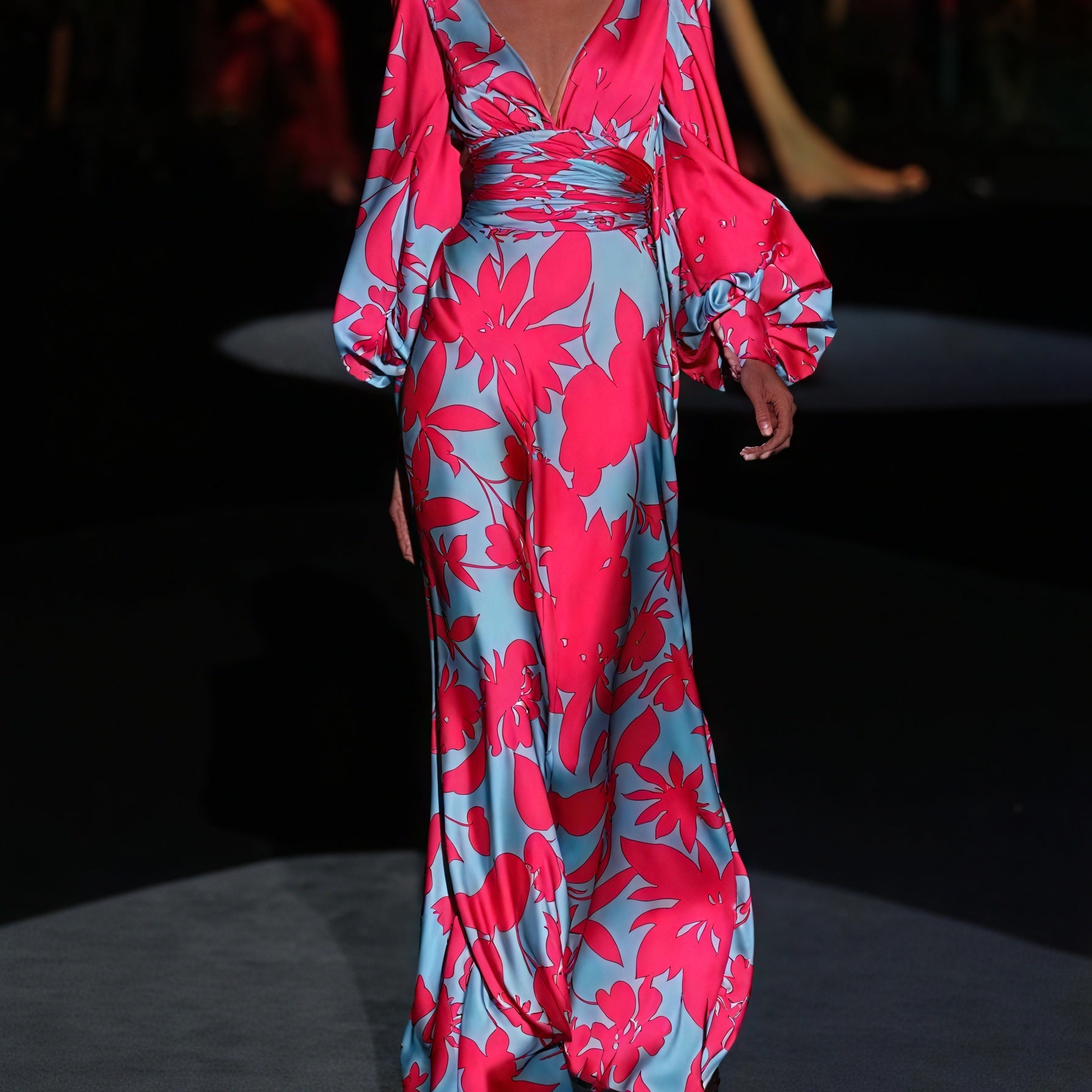 Abito Lungo: Eleganza e Femminilità Senza Tempo