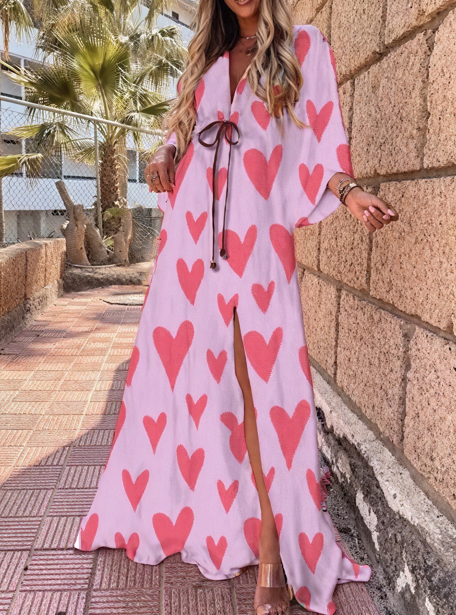 Abito Lungo: Fascino Bohemien e Silhouette Elegante