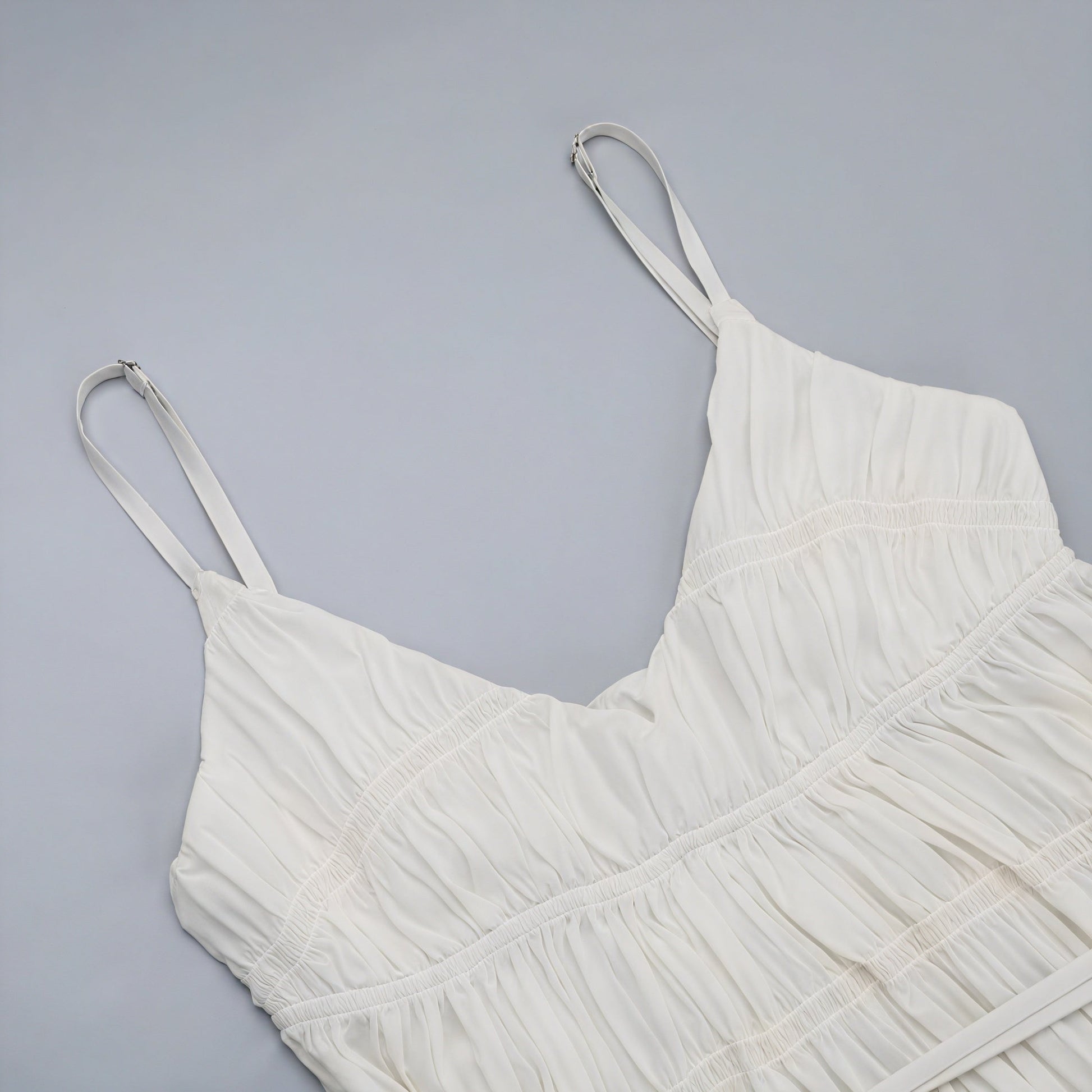 Abito Maxi Plissé con Spalline Sottili