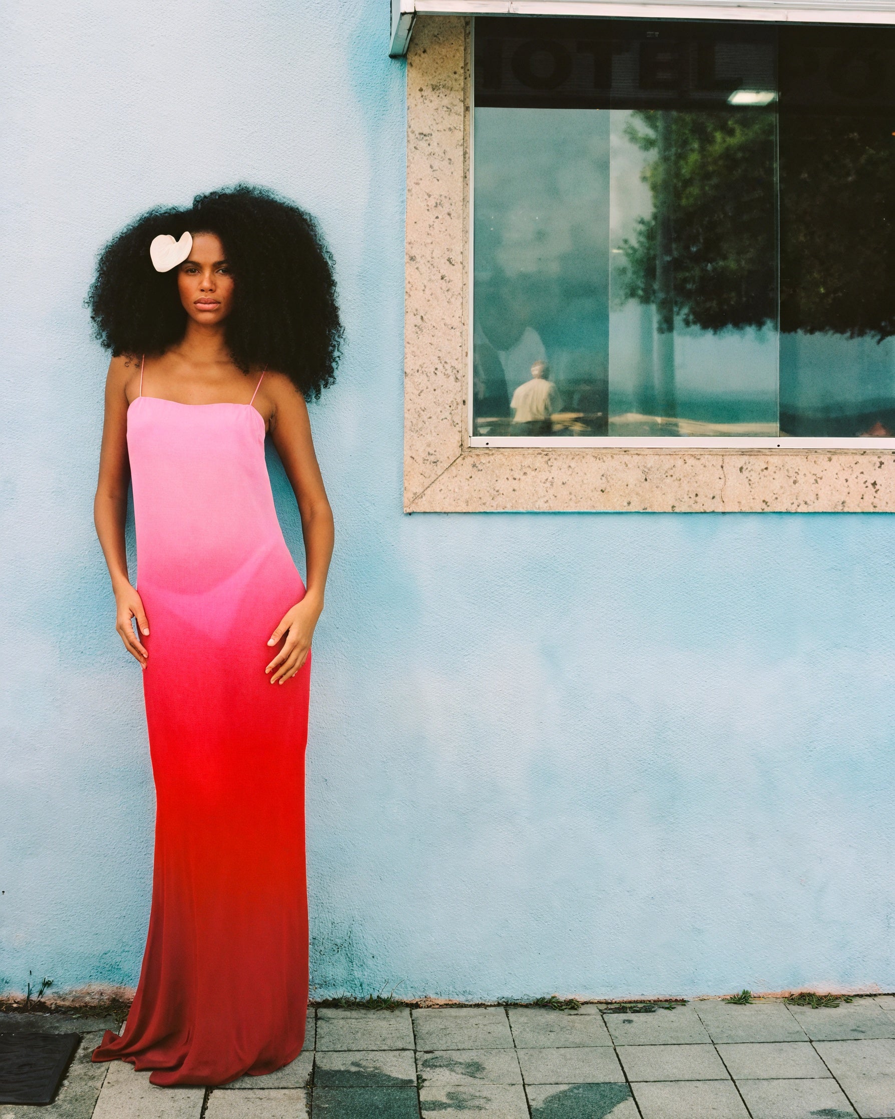 Abito Lungo Ombre – Spalline Sottili Senza Maniche