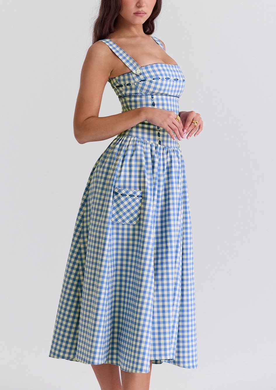 Abito Gingham con Scollo Quadrato e Bottoni