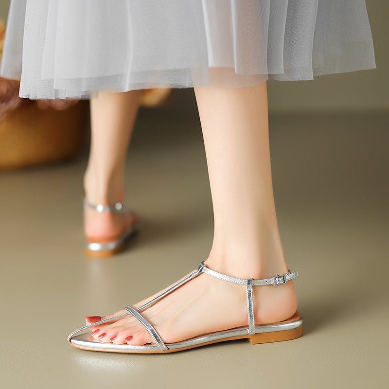 Dolce Viva™ | Sandali piatti eleganti Laney