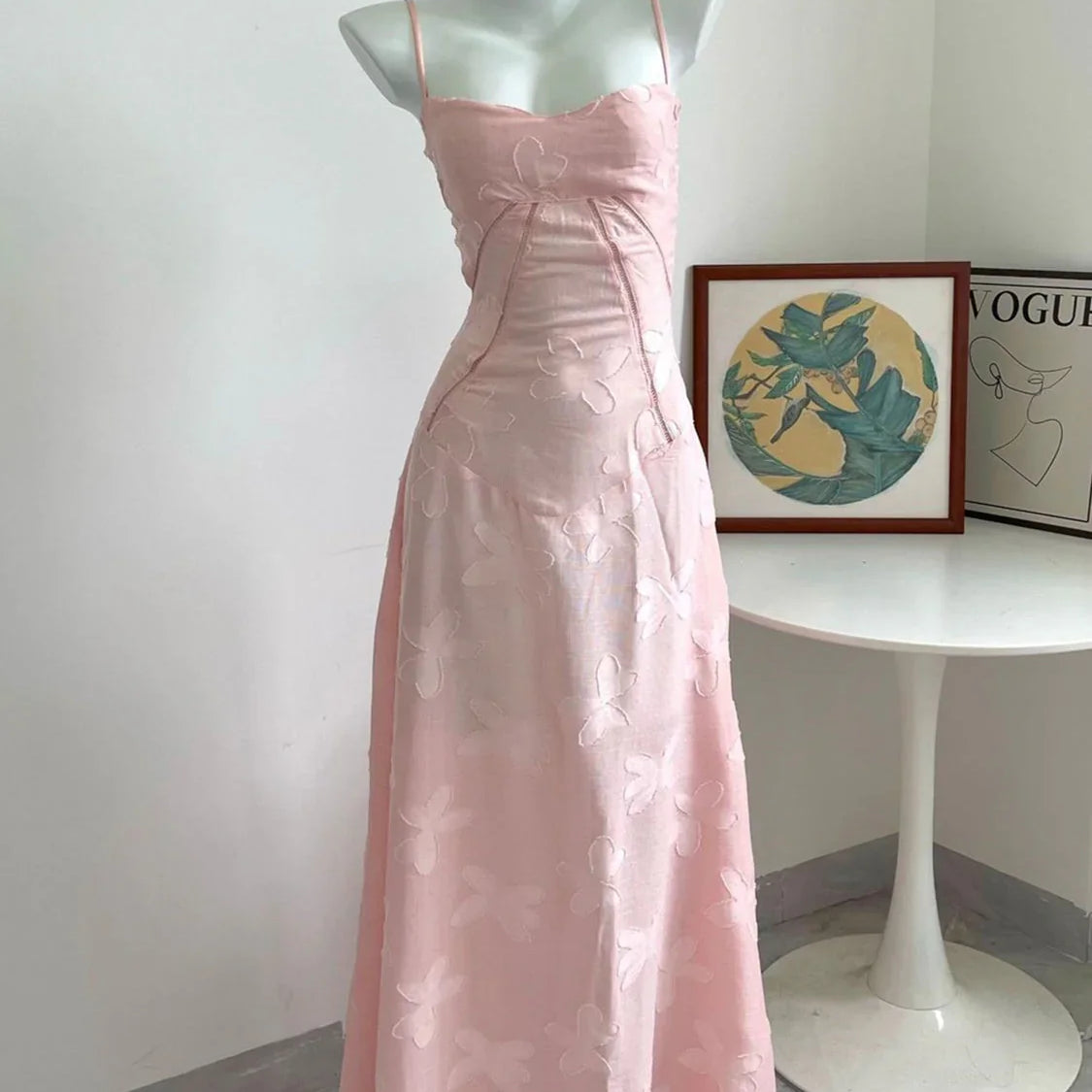 Abito Lungo: Eleganza Senza Tempo per Occasioni Speciali