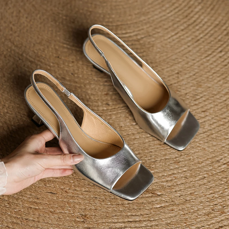 Dolce Viva™ | Sandali con tacco in pelle Kendra