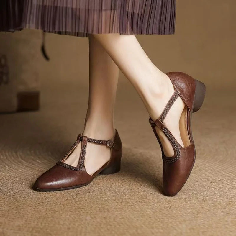 Dolce Viva™ | Sandali con cinturino a T Bevora