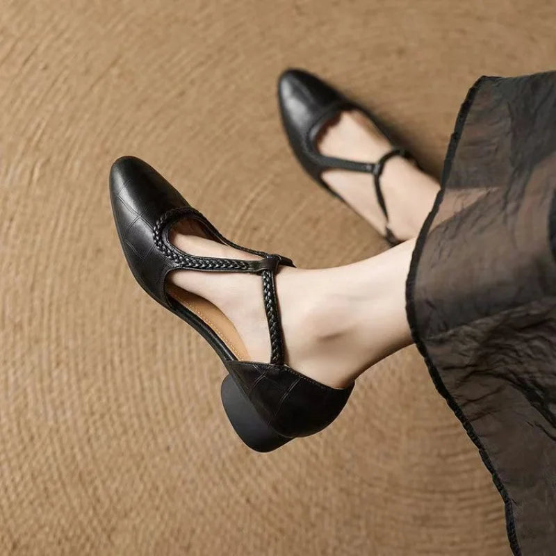 Dolce Viva™ | Sandali con cinturino a T Bevora